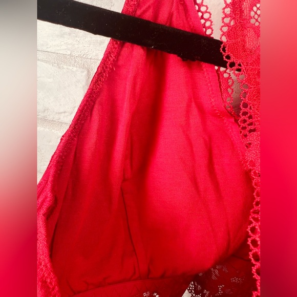 NWT Soma Embraceable Signature Lace Pull On Bralette M Medium Raphael Red #0378 - Picture 3 of 10